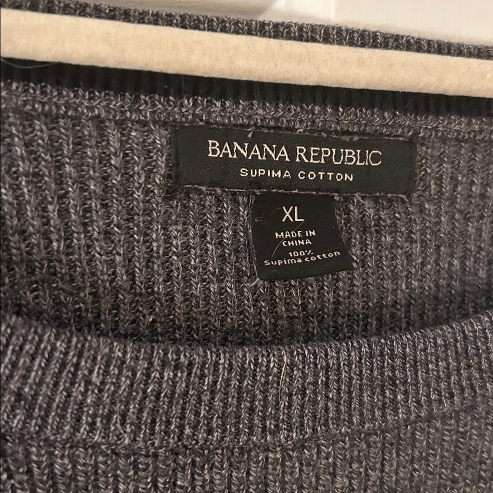 Banana republic (XL) men’s grey 100% cotton sweater - Picture 2 of 3